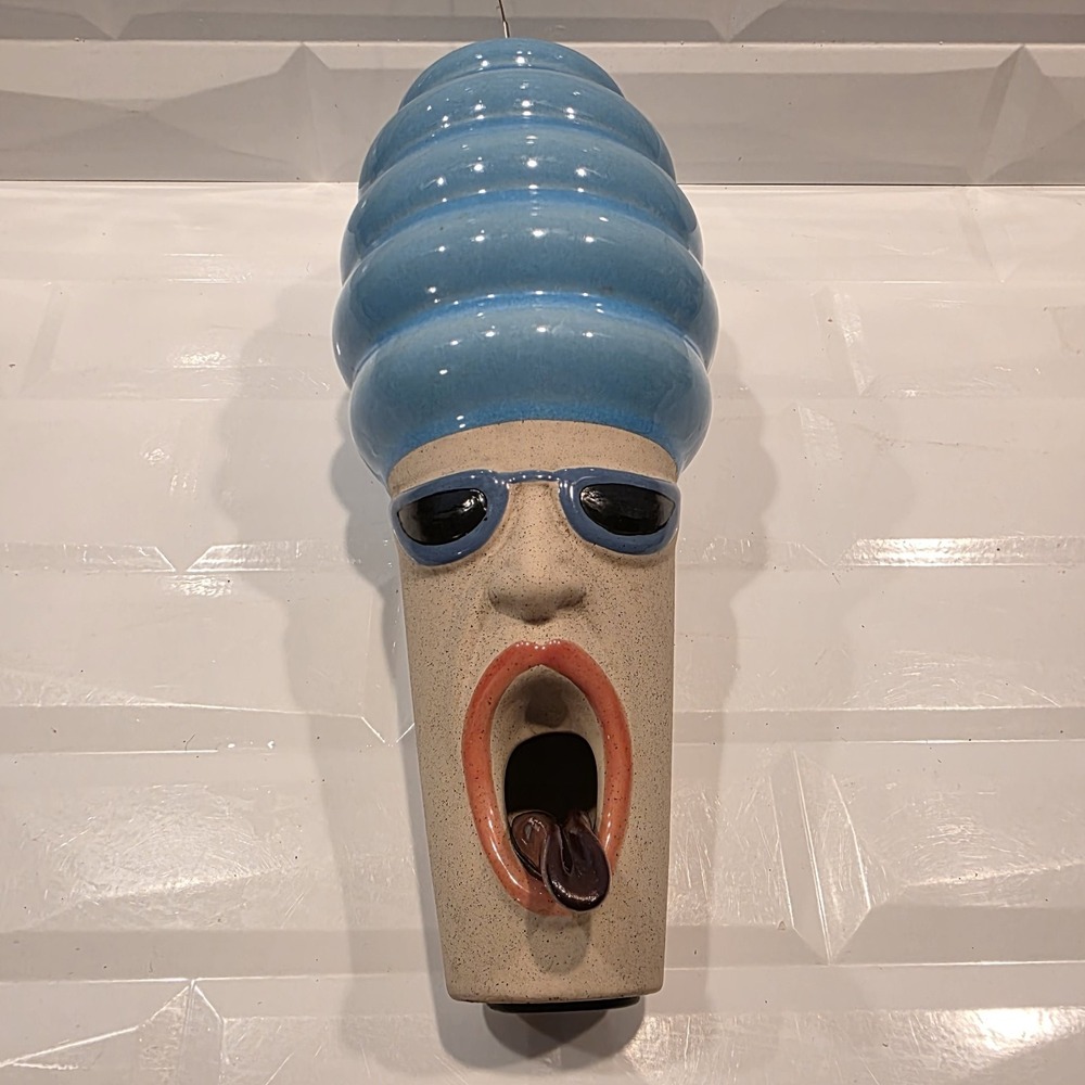 Aaargh Designs Hot Lips Hilda Retro Pop Art Hanging Bird House 12" Blue